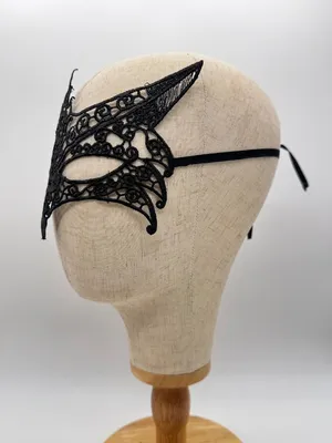 Black Lace Masquerade Mask Fox Crown Gothic Halloween Costume Ball NWOT thumbnail 2