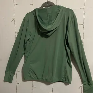 Green Hooded Jacket Size L thumbnail 2