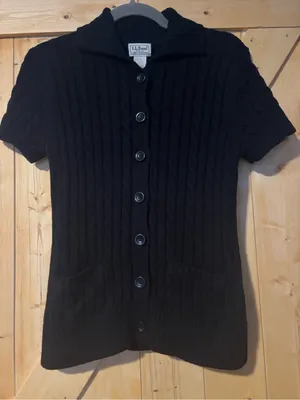 L.L. Bean Black Cable Knit Short Sleeve 100% Cotton Cardigan‎ Sweater Small thumbnail 1