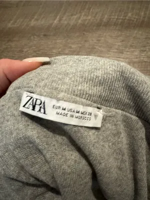 Zara Off-Shoulder Long Sleeve Sweater - Light Gray thumbnail 3