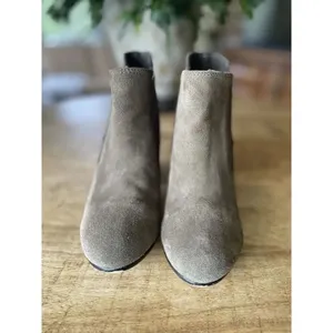 Bjorndal Andrews Tan Genuine Suede Women’s Ankle Boots Taupe Hells Size 6.5 thumbnail 2