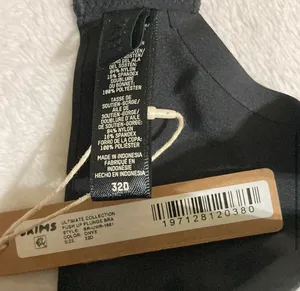 SKIMS Ultimate Push Up Bra 32D thumbnail 4