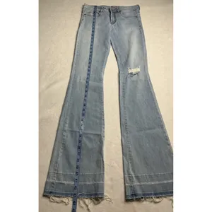 ELA Jeans Womens Light Wash Distressed Flare Jeans SZ 6 Raw Hem Distressed Knee thumbnail 8