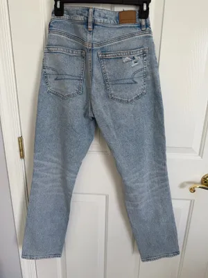 American Eagle High Rise Straight Jeans thumbnail 4