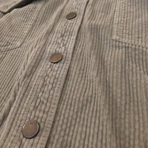 Pilcro and the Letterpress Anthropologie corduroy shirt jacket large gray thumbnail 2