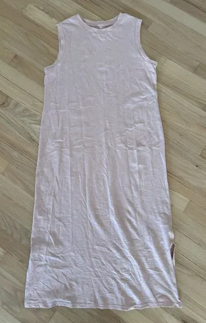 Universal Threads Light Pink Midi Dress thumbnail 1