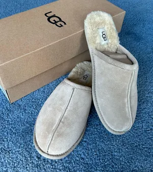UGG Scuff Slipper thumbnail 1