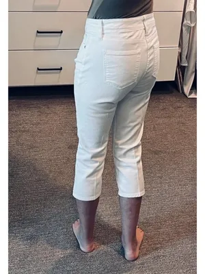 St John’s Bay white capri 5-pocket jeans mid-rise 4 thumbnail 2