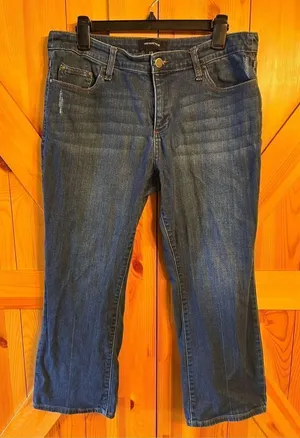 Who What Wear Jeans Womens Size 12 Cropped Dark Wash (3004) thumbnail 1