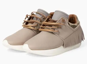 esseutesse Fringe Sneakers Size 9 thumbnail 2