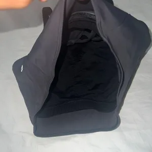 Lululemon Sports Bra 6 thumbnail 3