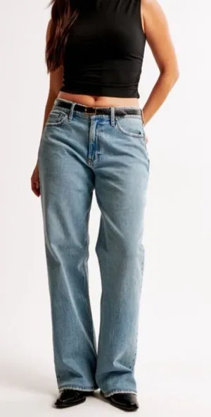 Abercrombie & Fitch Curve Love Low Rise Baggy Jean Medium Wash Size 16 Plus Size thumbnail 1