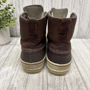 Womens Size 7.5 Ugg Cordovan Boots thumbnail 4
