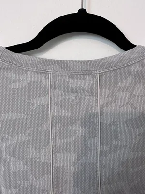 Lululemon Gray Camp Tshirt thumbnail 2