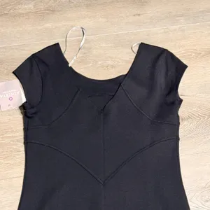 NWT Athleta Illusion Dress Black Short Sleeve V Neck Sheath Knee Length Medium M thumbnail 4