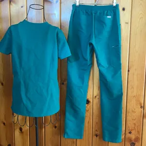 FIGS Hunter green Scrub Set Catarina top and Livingston pants limited edition thumbnail 10