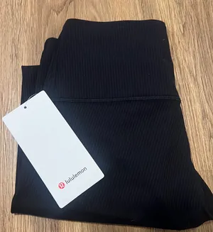 Lululemon Wunder Train Ribbed HR Tight 25” thumbnail 3