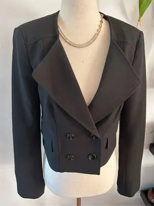 White House black market cropped blazer size 0 thumbnail 1