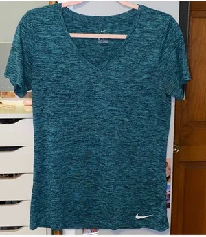 T-shirt thumbnail 2