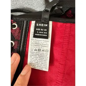Red and black corset size large thumbnail 4