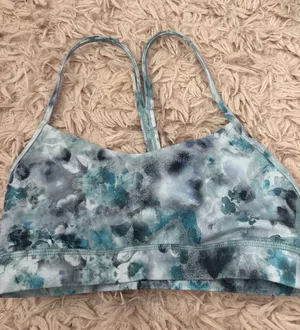 Lululemon sports bra thumbnail 1