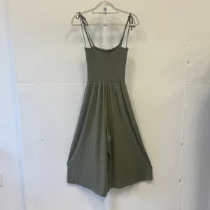 Jack by BB Dakota Olive Green‎ Smocked Wide Leg Jumpsuit Small JJ108177 thumbnail 2