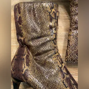 FIONI | Faux Snake Skin Pointed Boots, Size 7 thumbnail 2