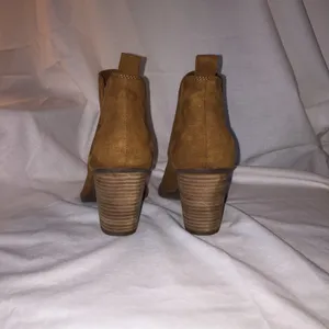 DV by Dolce Vita Suede Ankle Boots/Booties thumbnail 4