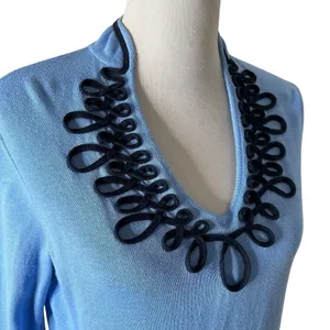 Vineyard Vines Blue Embroidered Scroll Neck Sweater Cotton Pullover Preppy M thumbnail 4