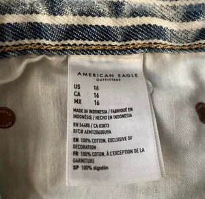 American Eagle Outfitters 90’s boyfriend shorts 16🆕 thumbnail 11