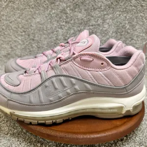 Nike women’s Triple Pink Air Max 98- 640744-200 - Pumice Plum Chalk. Sz 8.5 thumbnail 3