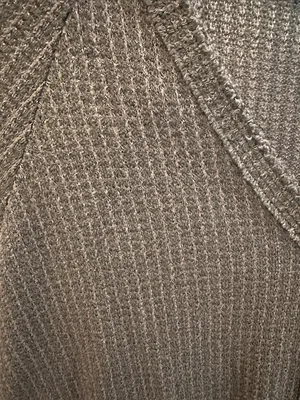 Sienna Sky Dark Green Waffle-Knit Button-Front Tie Hem Top thumbnail 4