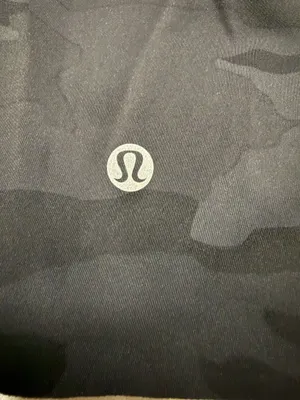 Lululemon High Rise Black Camo Heritage 365 Align Biker Shorts thumbnail 5