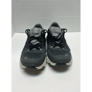 ON Women's Cloudflyer Running Sneaker Shoes Black White Size 6 Medium thumbnail 3