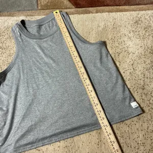 Vuori Activewear Energy Tank Top Women Medium Grey Heathered High Neck VW123 thumbnail 2