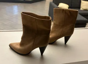 Boots Elegant Brown Heeled Boots for Women forever 21 size 8 thumbnail 5