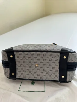 Authenticated Vintage Gucci Micro GG Logo Bowling Bag Navy Top Handle thumbnail 9