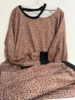 Womens Animal Print Top & Shorts Lounge Set thumbnail 1