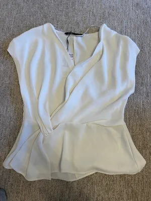 ZARA Knot Top thumbnail 1