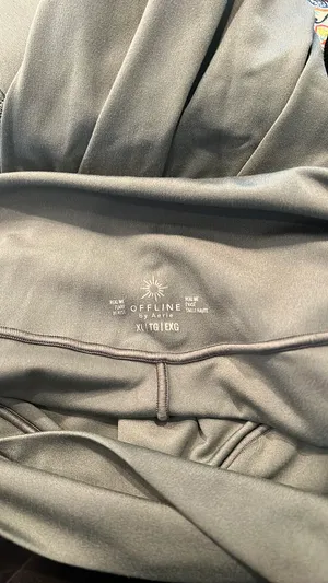 Crossover Aerie Flare Leggings thumbnail 2