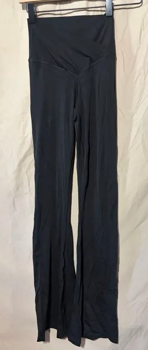 Aerie flare pants thumbnail 1