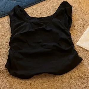 NWOT halara sport tee small thumbnail 4