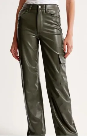Abercrombie Vegan Leather 90s Relaxed Cargo Pants thumbnail 1