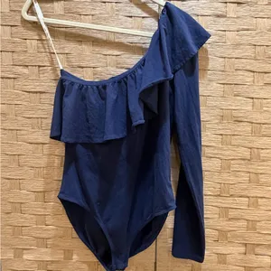 Lilly Pulitzer Kourtney One Shoulder Navy Bodysuit Women's Size M Pima Cotton thumbnail 2