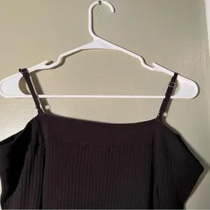 Forever 21 Women's Size Large Cold‎ Shoulder Sweater Black Ribbed Off Shoulder thumbnail 7