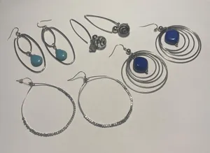 Women’s Lot Of 4 Silver Tone Dangle Costume Earrings Pierced Beaded Mix thumbnail 1