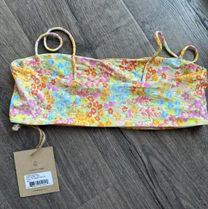 Stone Fox Swim Top Floral Bikini top thumbnail 2