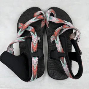 Muk Luks Sport Strappy Sandals Womens‎ Multicolor Chevron Boho Outdoor Sandals 9 thumbnail 5
