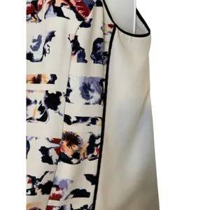 WHITE HOUSE BLACK MARKET Abstract Floral Striped Tank Top NWOT‎ Size Medium thumbnail 4