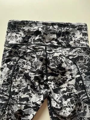 Lululemon Leggings thumbnail 4